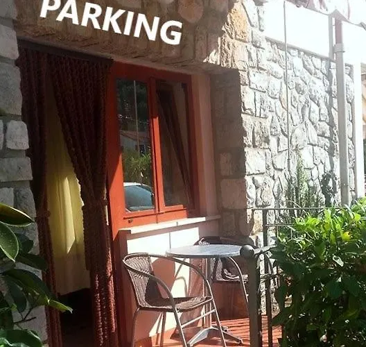 Room Vera- With Airconditioning And Free Parking